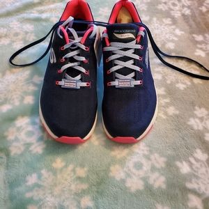 Womens Skechers size 9 Navy Blue and Pink with light Blue laces